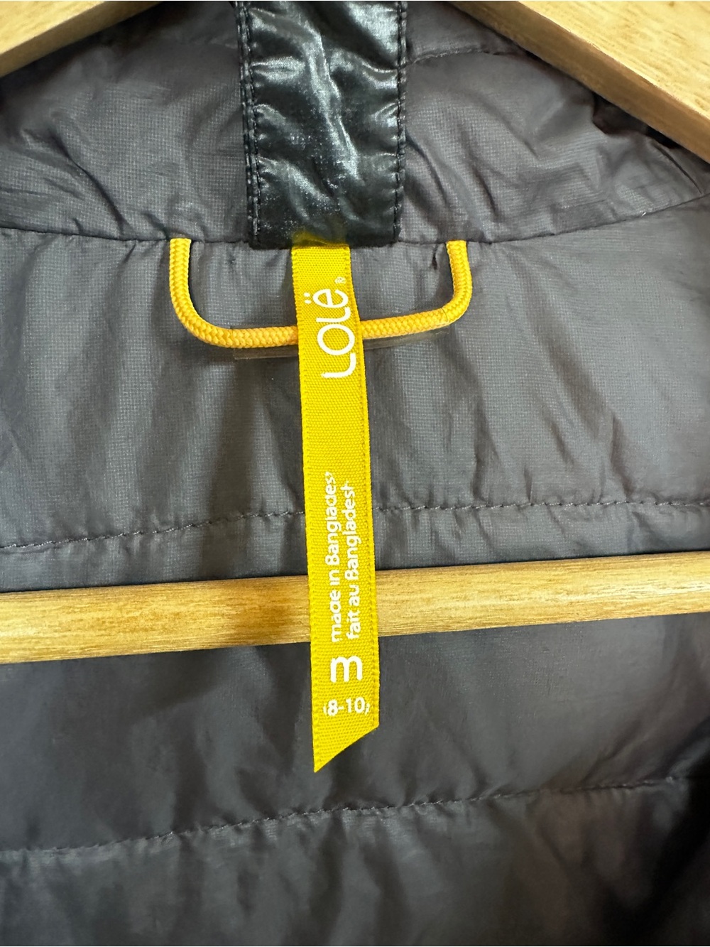Lolë Packable Puffer Jacket - Picture 3 of 6